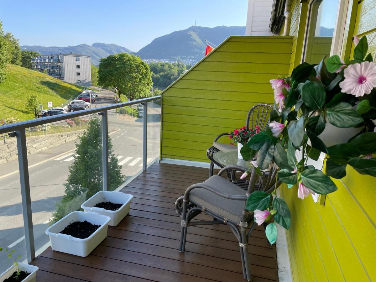 3 Sleeping Rooms For 82M2 Which Direct Traffic To Airport And City Center Bergen Eksteriør billede
