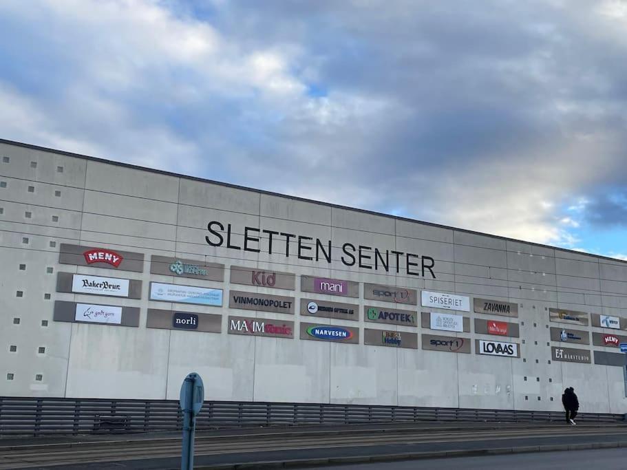 3 Sleeping Rooms For 82M2 Which Direct Traffic To Airport And City Center Bergen Eksteriør billede