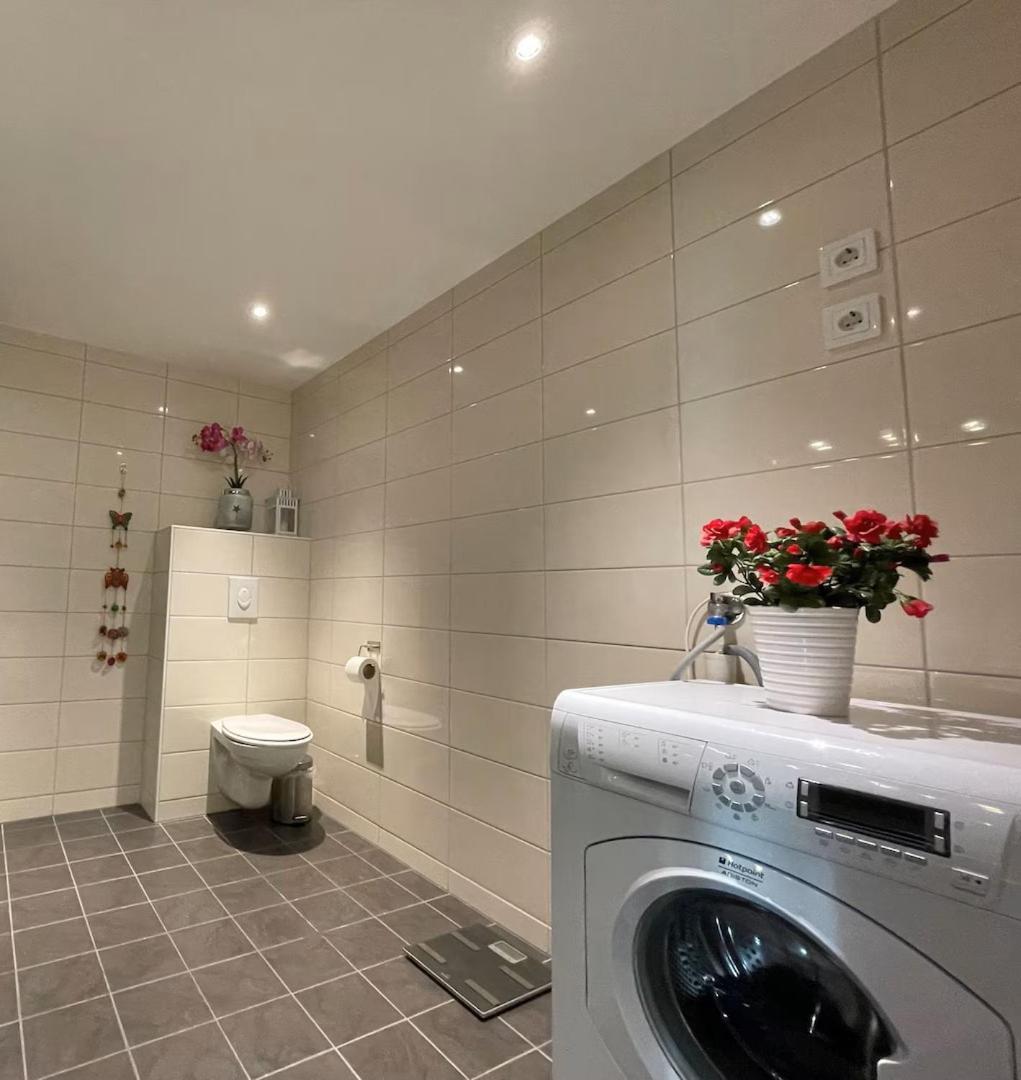 3 Sleeping Rooms For 82M2 Which Direct Traffic To Airport And City Center Bergen Eksteriør billede