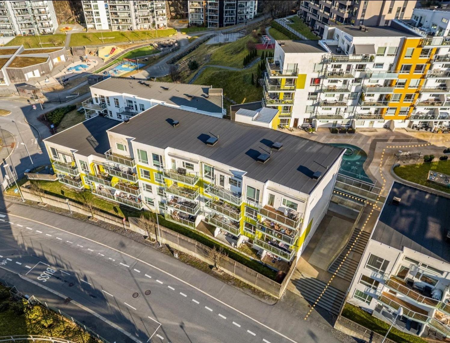 3 Sleeping Rooms For 82M2 Which Direct Traffic To Airport And City Center Bergen Eksteriør billede